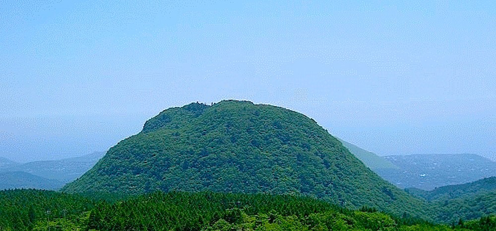伊豆高原の矢筈山