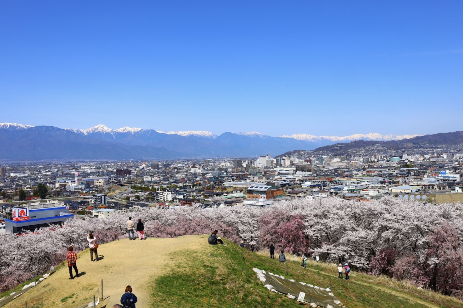 弘法山古墳