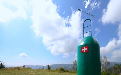 日本で唯一の隕石クレーターは南アルプス山中に 御池山隕石クレーター 信州style